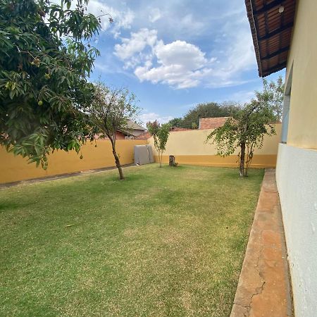 Casa Em Caldas Novas Villa Esterno foto